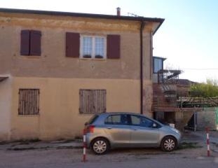 zoom immagine (Appartamento 41 mq, zona Grignano Polesine)