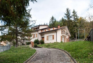 zoom immagine (Casa singola 360 mq, soggiorno, più di 3 camere, zona Macerata Feltria)