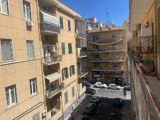 zoom immagine (Appartamento 135 mq, soggiorno, 3 camere, zona Catania - Centro)