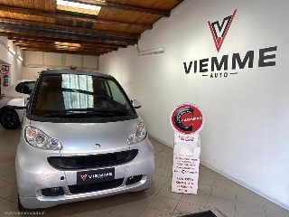 zoom immagine (SMART fortwo 1000 45 kW MHD coupé pure)