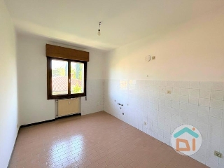 zoom immagine (Appartamento 70 mq, soggiorno, 2 camere, zona Gradisca d'Isonzo - Centro)